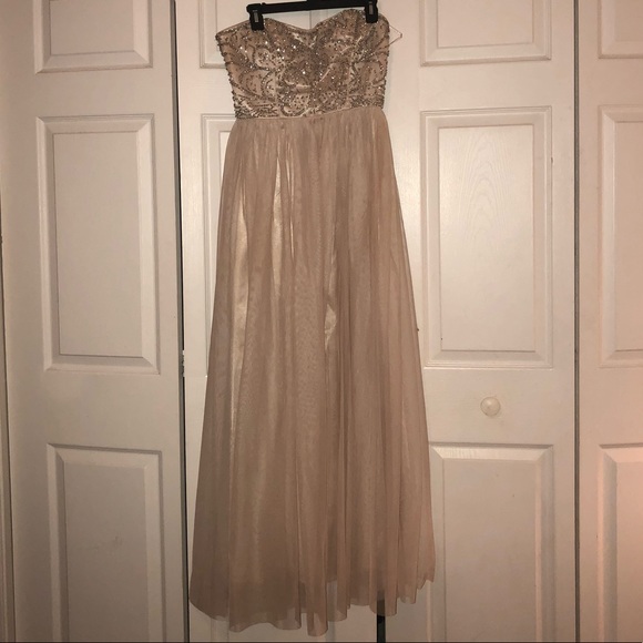 Prom Dress - Picture 2 of 5